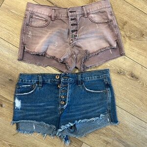 Pair free people shorts. Size 26